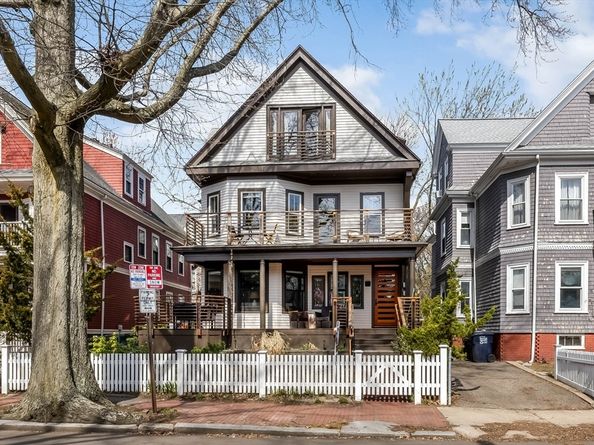 151 Magazine St 3, Cambridge MA 02139