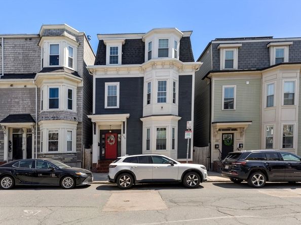 150 M St 2, Boston MA 02127