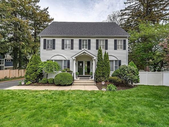 396 Dedham Street, Newton MA 02459