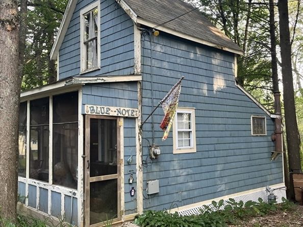 2 Merrill Ave, Hamilton MA 01982