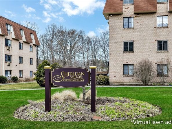 119 Grove St 216, Rockland MA 02370