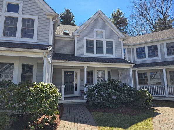 9 Highcroft Way 9, Hopkinton MA 01748
