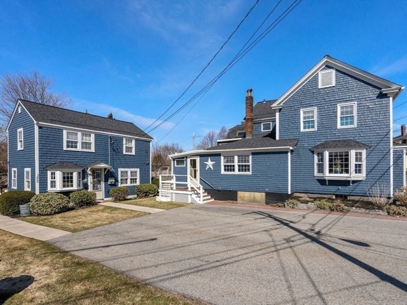 38 & 38R High St, Rockport MA 01966
