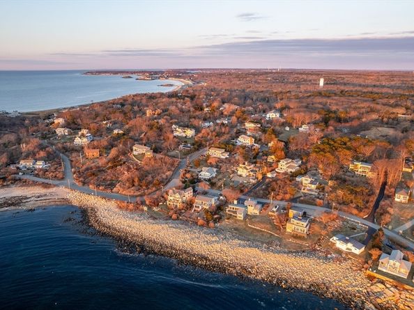 68 Eden Rd, Rockport MA 01966