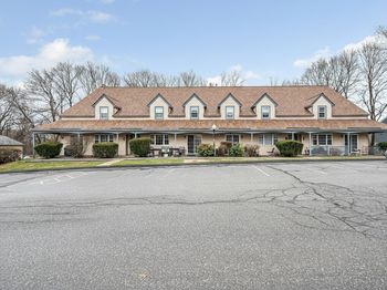71 Kennedy Dr