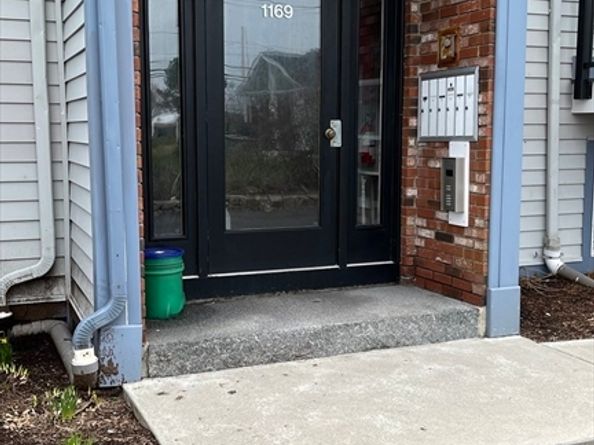 1169 Nantasket Ave 2, Hull MA 02045