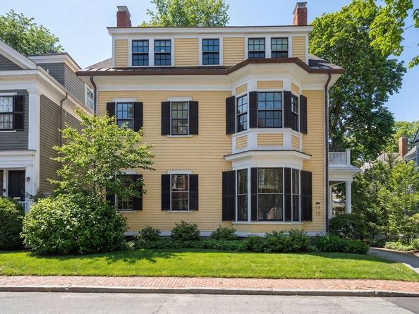 11 Hilliard 1, Cambridge MA 02138