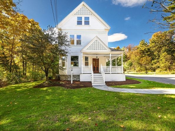 302 Concord Road, Weston MA 02493
