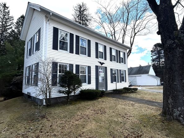 1386 Pleasant Street, Athol MA 01331