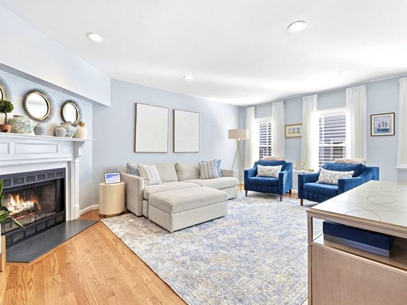 29 N Mead St 29, Boston MA 02129