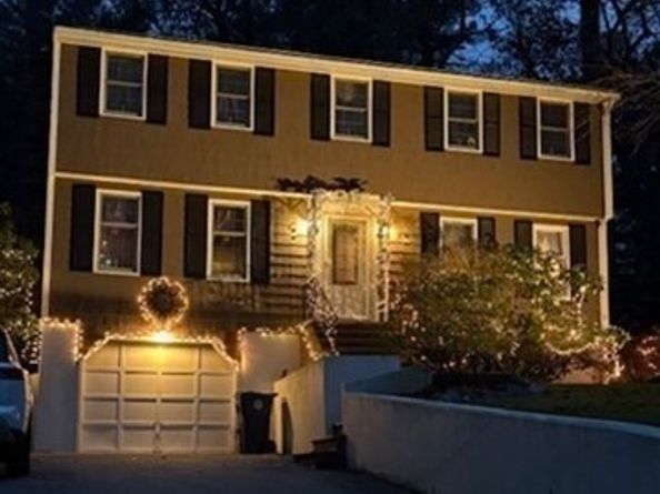 12 Ridgeway Ave, Billerica MA 01821