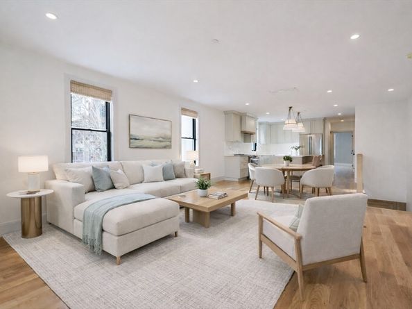 68 Rowe St 2, Boston MA 02131