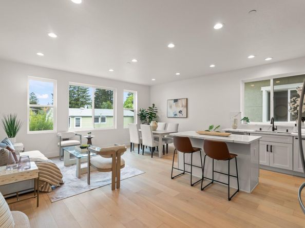 186 W Rincon Avenue, Campbell CA 95008