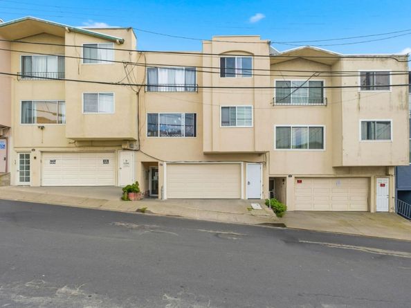 79 Lausanne Avenue, Daly City CA 94014