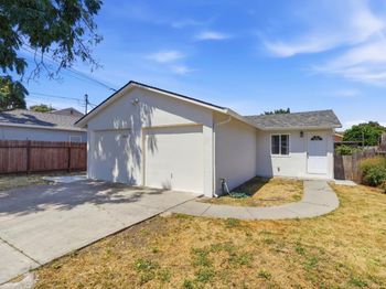 2369 Oakwood Drive