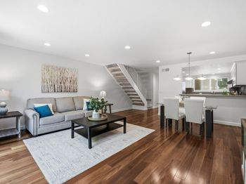 1387 Cherrywood Square