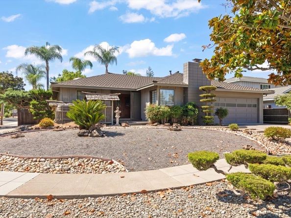 1440 Quartz Way, San Jose CA 95118