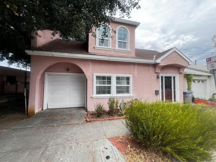 1343 W Hedding Street, San Jose CA 95126