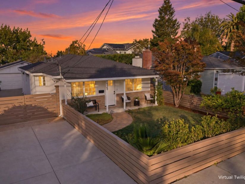629 Upton Street, Redwood City CA 94061