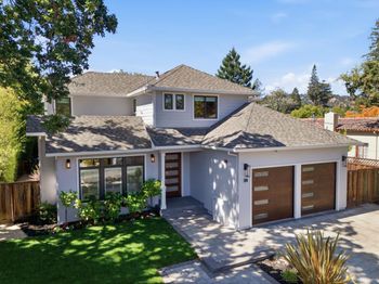 23 Woodsworth Avenue