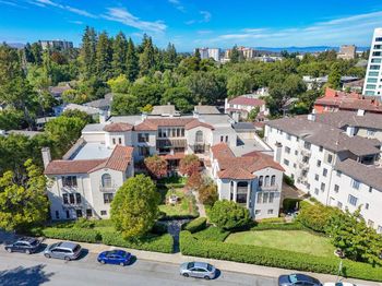 212 Eaton Road