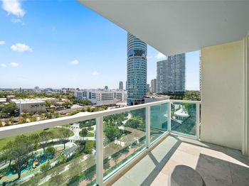 650 West Ave