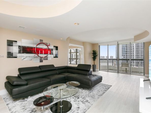 3500 Mystic Pointe Dr 2603, Aventura FL 33180