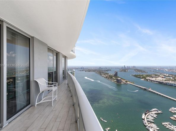 488 NE 18th St 5012, Miami FL 33132