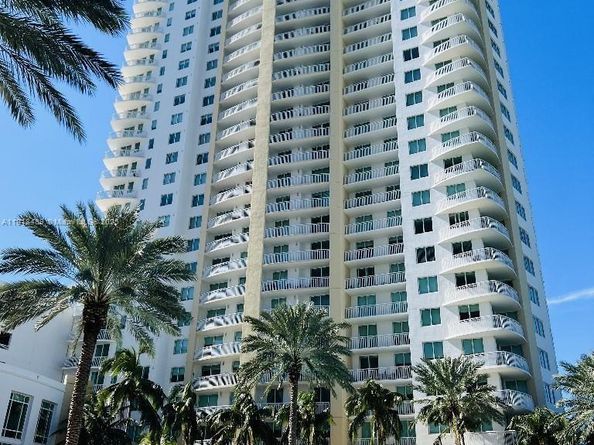 1745 E Hallandale Beach Blvd 1807W, Hallandale Beach FL 33009