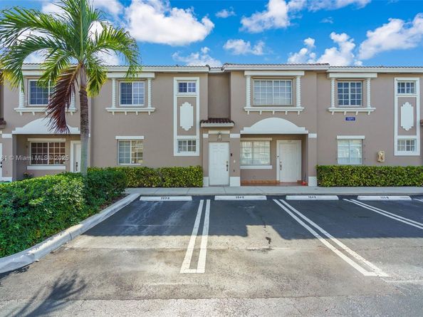 7271 NW 174th Ter 202, Hialeah FL 33015