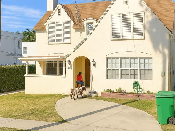 2619 SW 5th St, Miami FL 33135