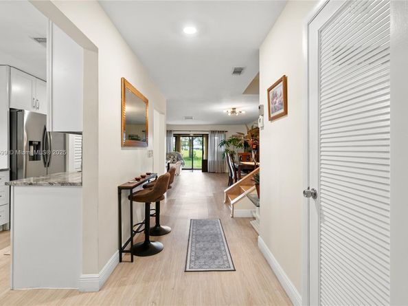 9286 Vista Del Lago G, Boca Raton FL 33428