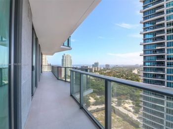 1300 S miami