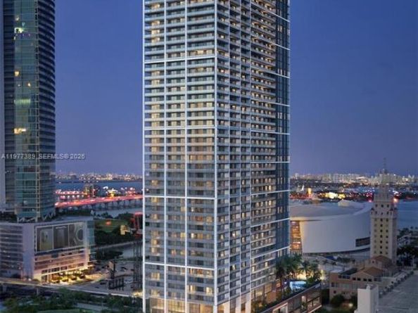 159 NE 6th St 3713, Miami FL 33132