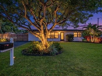 1151 NE 42nd Ct