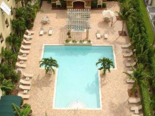616 Clearwater Park Road 205, West Palm Beach FL 33401
