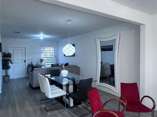 326 NE 5th Pl, Florida City FL 33034