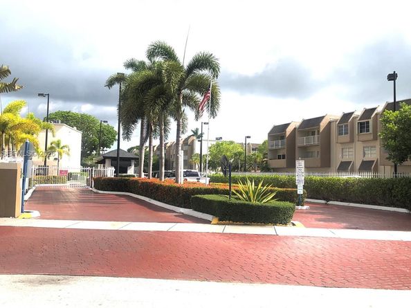 7785 SW 86th St E414, Miami FL 33143