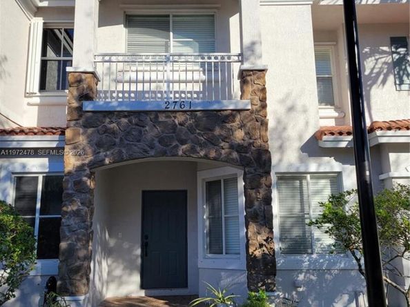 2761 SW 82nd Ave 102, Miramar FL 33025