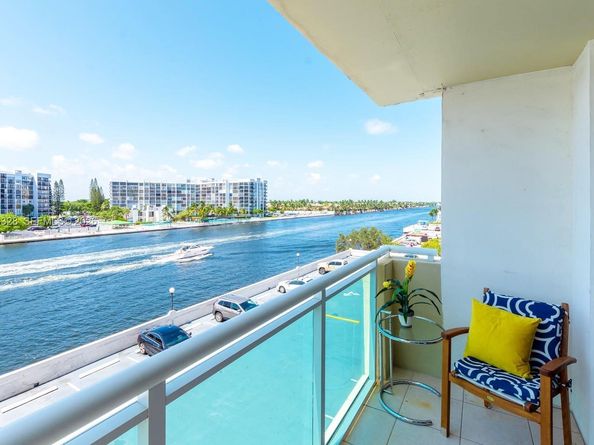 3000 S Ocean Dr 316, Hollywood FL 33019