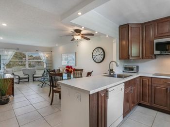 3506 NW 49th Ave
