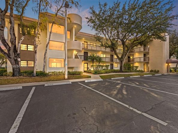 7653 NW 79th Ave 109, Tamarac FL 33321