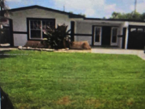 6736 Ixora Dr, Miramar FL 33023