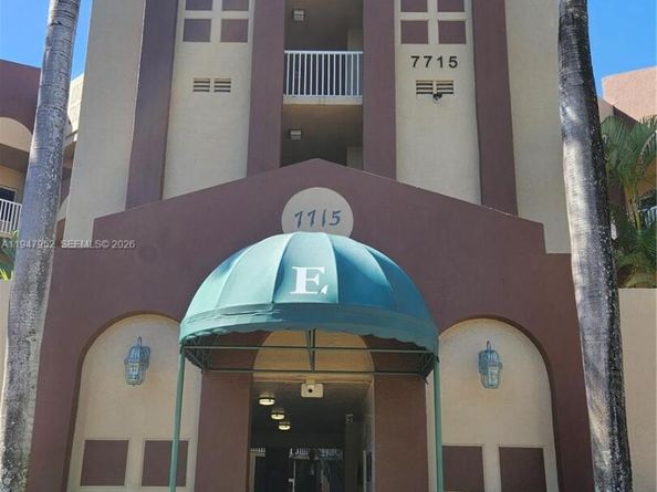 7715 Southampton Ter 201E, Tamarac FL 33321