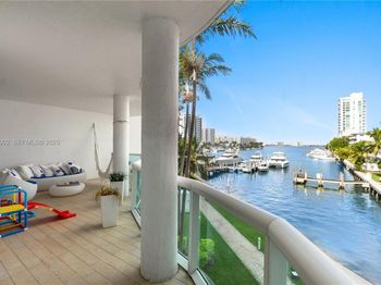 7918 Harbor Island Dr