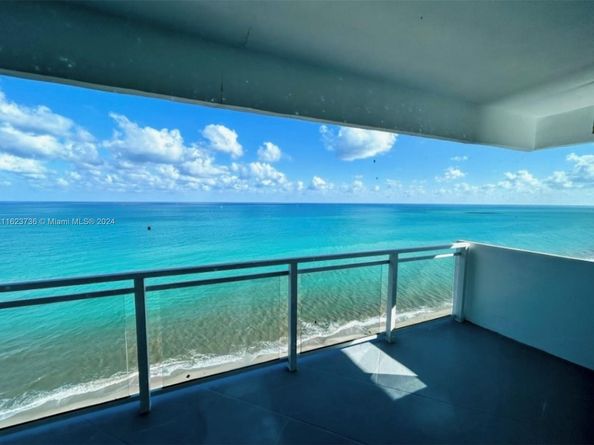2030 S Ocean Dr 2220, Hallandale Beach FL 33009
