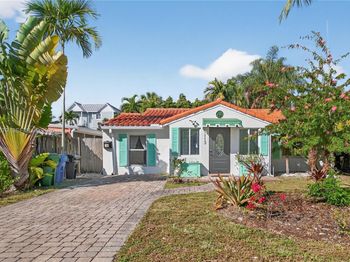 1113 N Victoria Park Rd