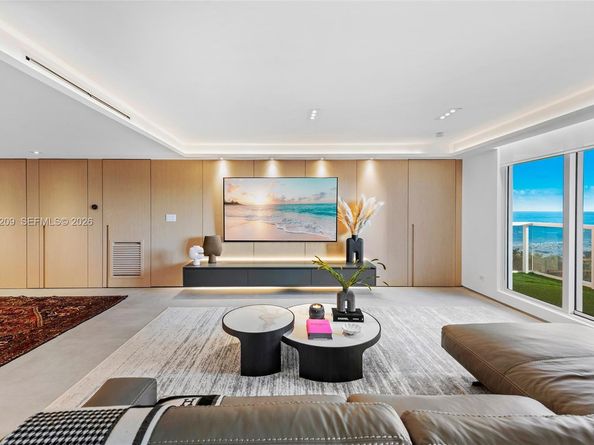 2301 Collins Ave 1003/1004, Miami Beach FL 33139