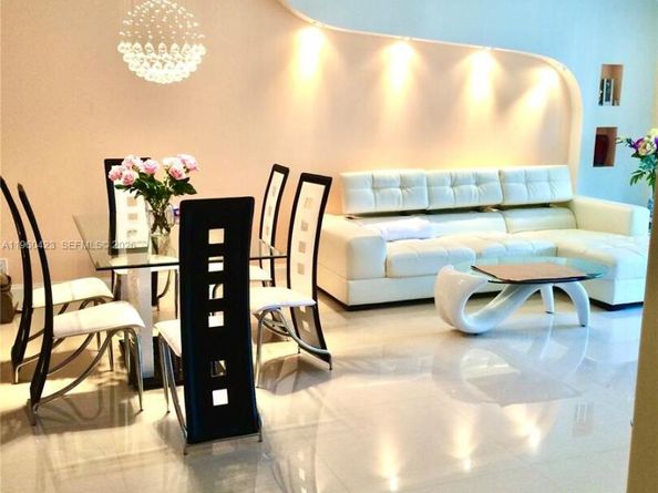 319 NE 14th Ave 602, Hallandale Beach FL 33009