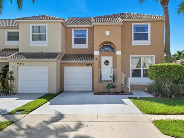 15462 NW 14th Ct, Pembroke Pines FL 33028